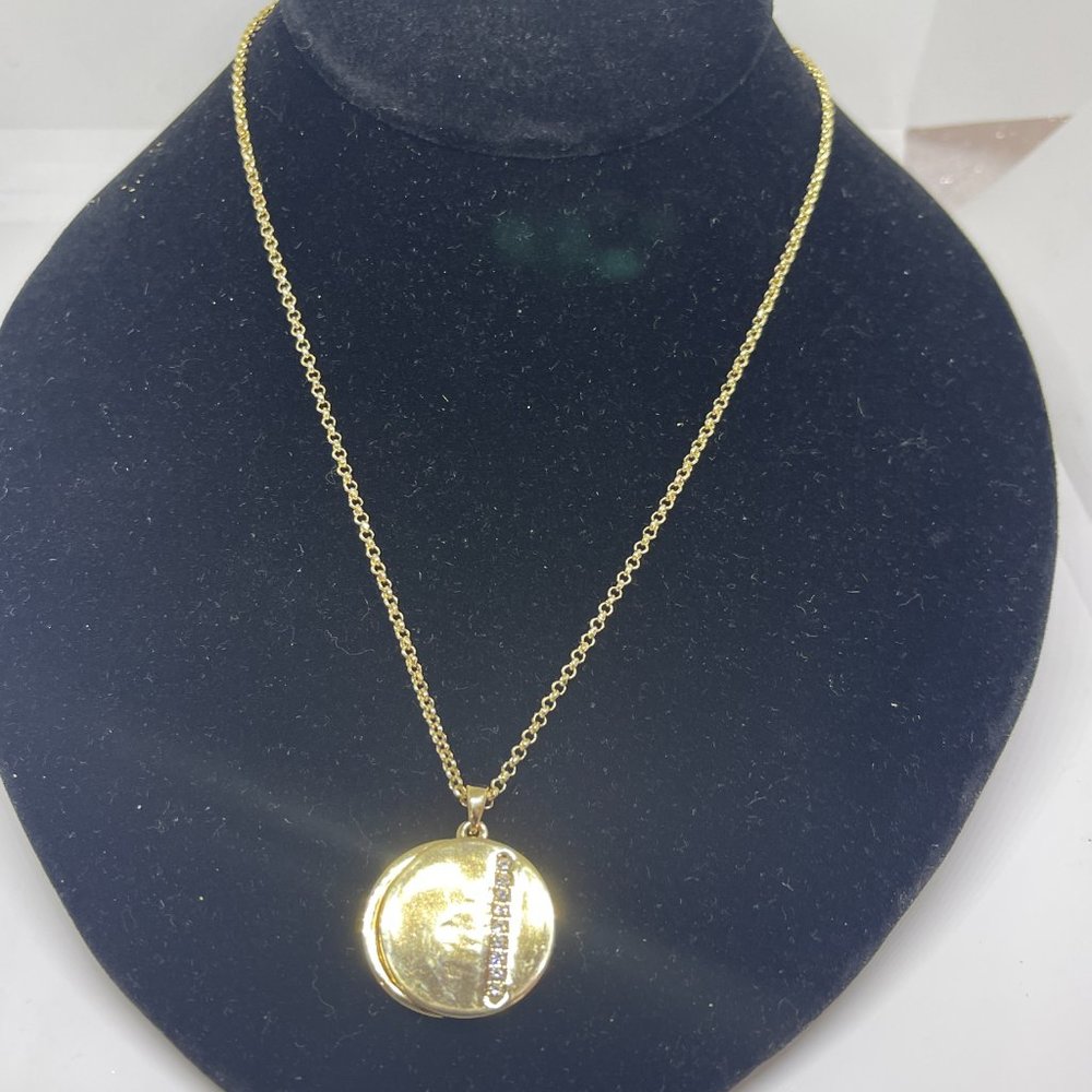 Real Simple Style Maiden Gold Necklace Locket | NWT - Picture 4 of 7